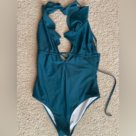 Cupshe One Piece Swimsuit - Picture 1 of 3